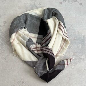 Zara Black and White Striped Scarf